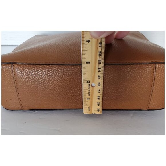 Michael Kors Timeless Saffiano Tan Leather Crossbody Messenger Bag Zip Closure - Picture 13 of 13